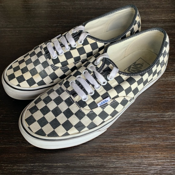 black and white checkered tennis shoes